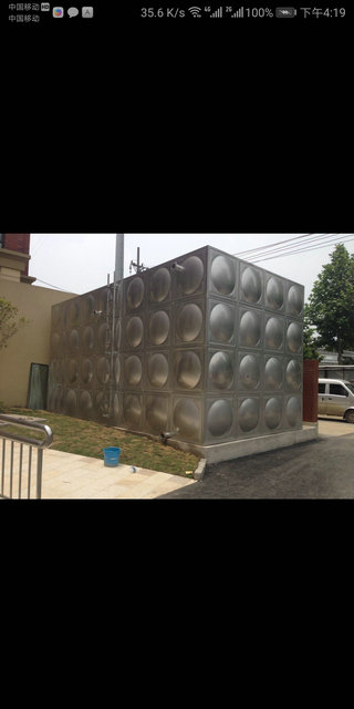 萊蒙都會小區(qū)128噸箱泵一體生活供水